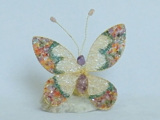 Schmetterling (± 10 cm) mit Amethyst, Jaspis, Rosenquarz, Türkis